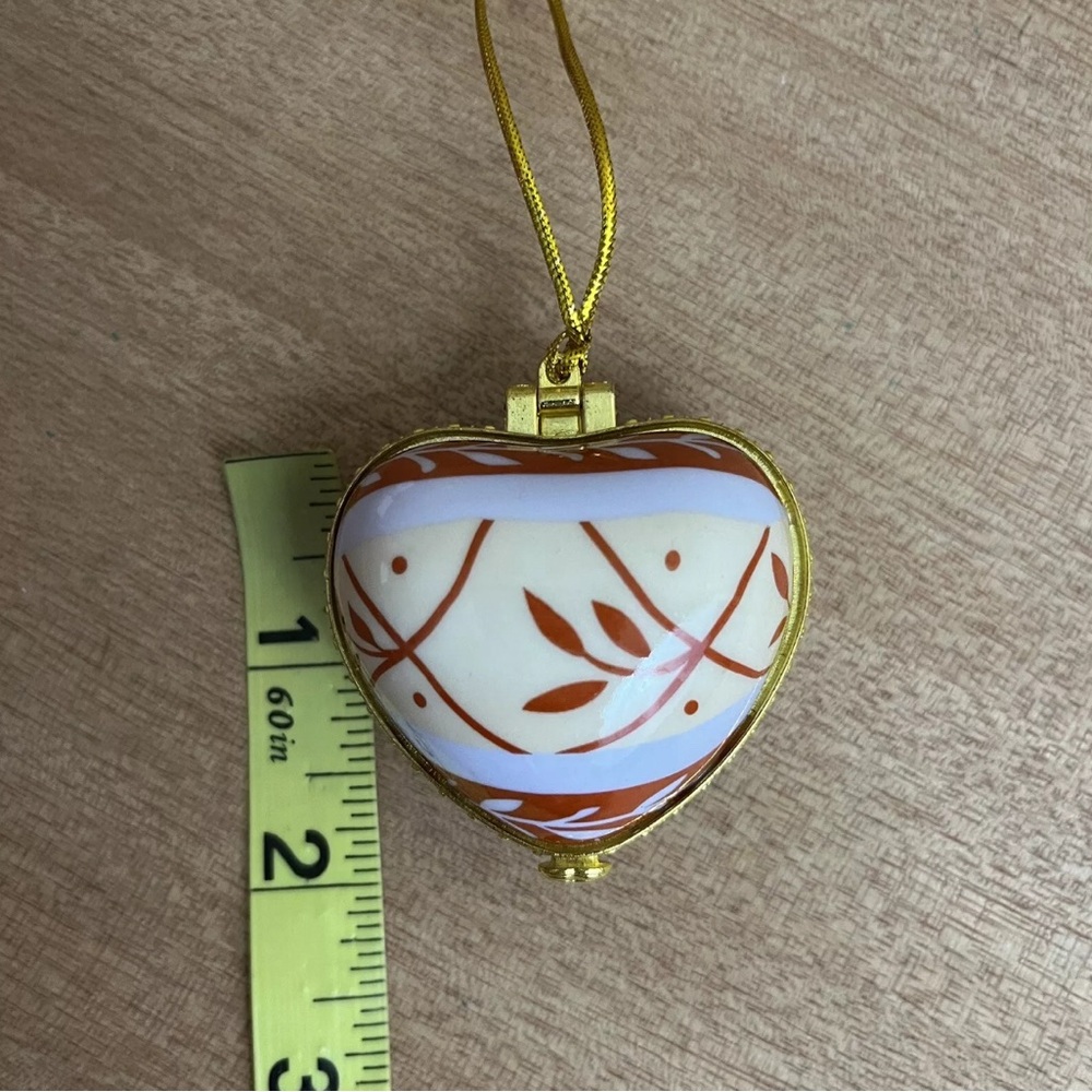 3 Valerie Parr Hill Porcelain Hearts Hope Peace Laughter Memory Trinket Ornament - Picture 10 of 12
